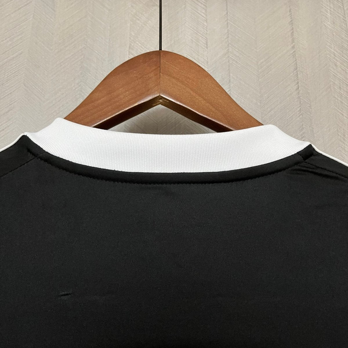 Camisa Newcastle United 24/25 Azul e Vermelha