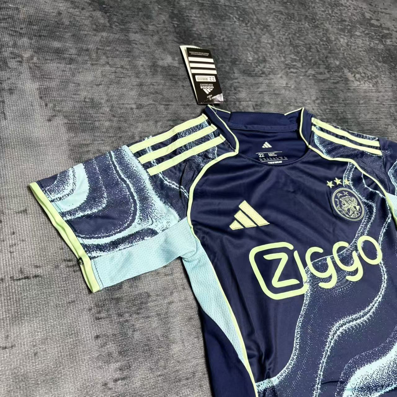 Conjunto Infantil Ajax 2025/26