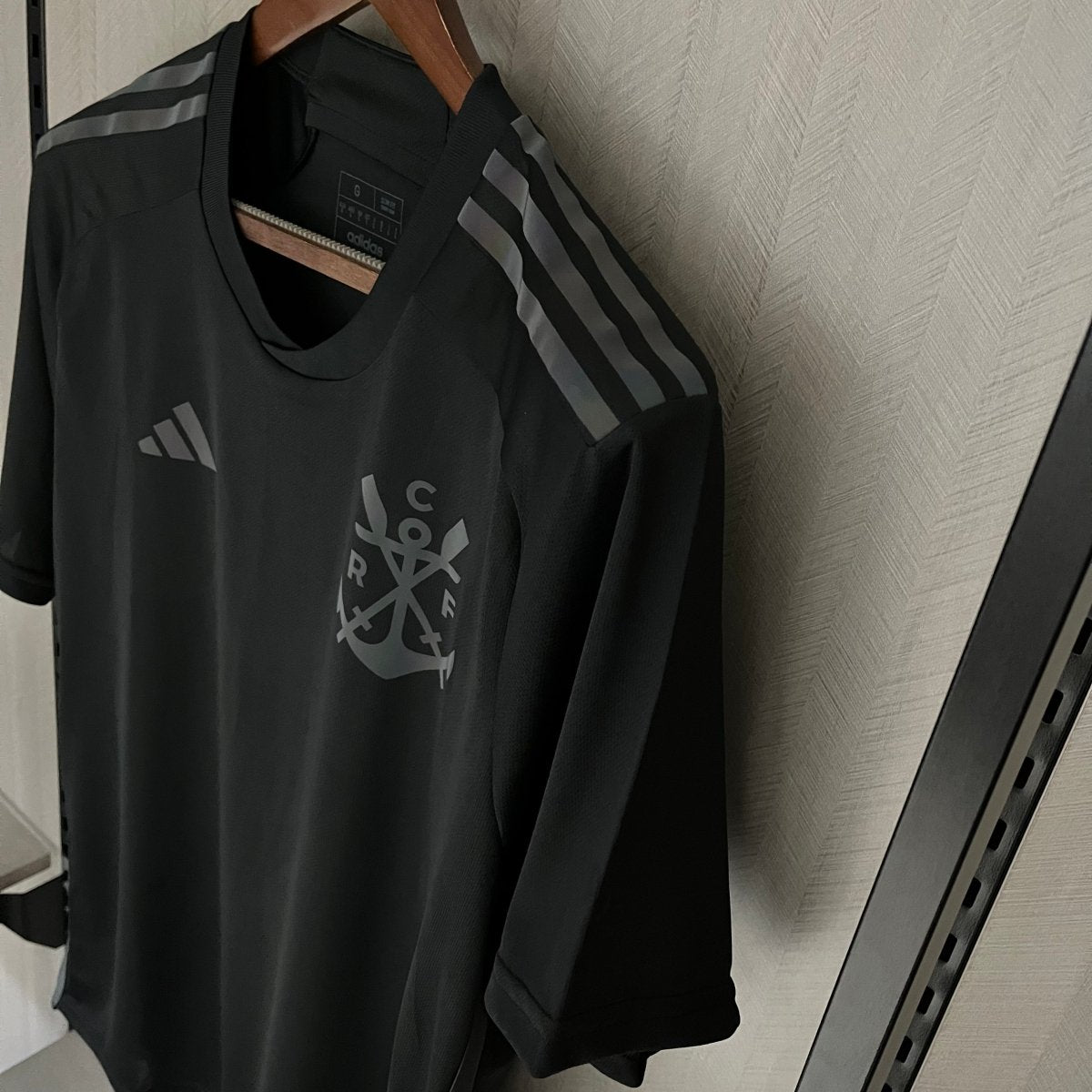 Camisa Adidas Flamengo III 23/24 Preta - DA Sports Oficial