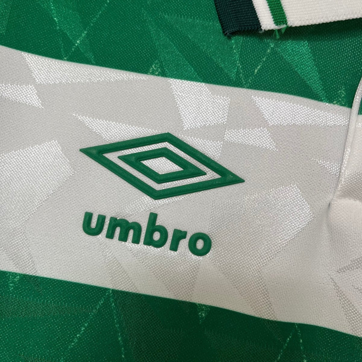 Camisa Celtic Retrô 1987/1989 Verde e Branca - Umbro - DA Sports Oficial
