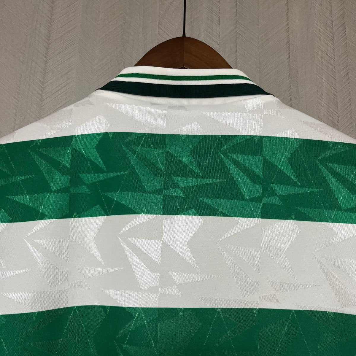 Camisa Celtic Retrô 1987/1989 Verde e Branca - Umbro - DA Sports Oficial