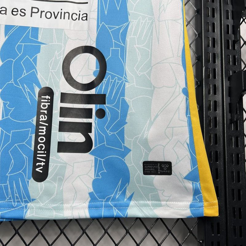 Camisa do Málaga I 24/25 - Branca e azul - DA Sports Oficial