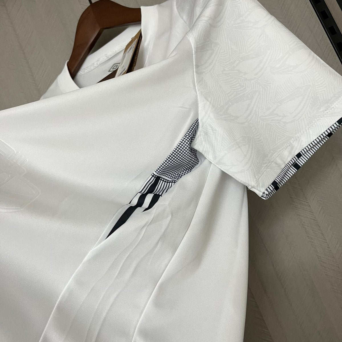 Camisa do Santos 24/25 Branca (Neymar JR 10 Incluso) - DA Sports Oficial