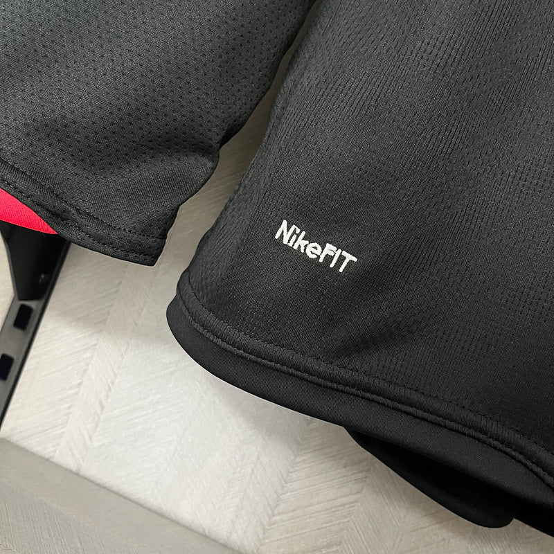 Camisa Retrô Away II do Manchester United 2007 Preta - Manga Longa - DA Sports Oficial