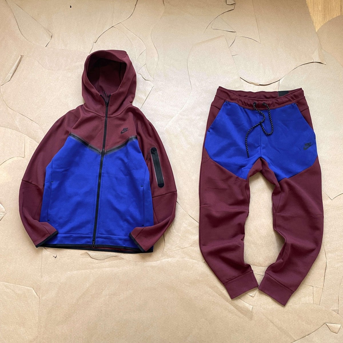 Conjunto Tech Fleece Nike - Vinho/Azul - DA Sports Oficial