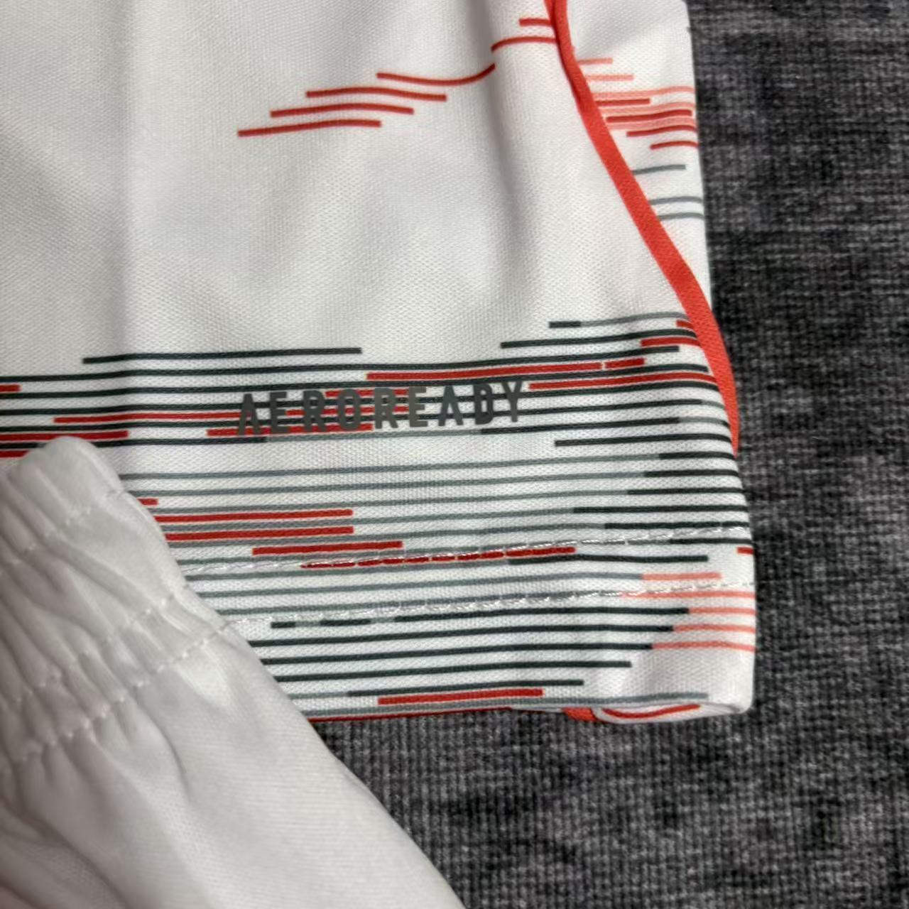 Conjunto Infantil Bayern de Munique 2025/26