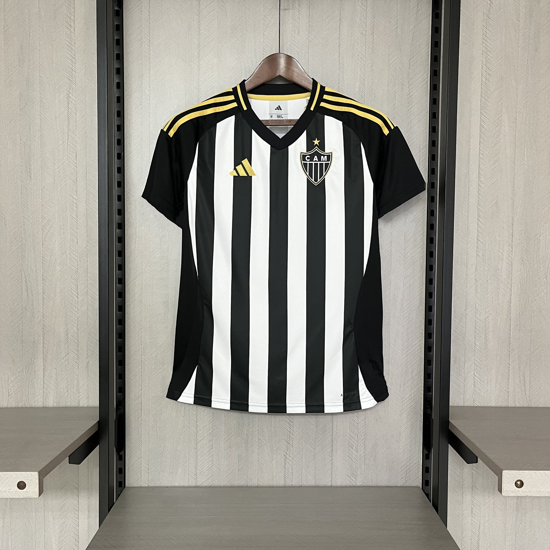 Camisa 1 Atlético MG 25/26 Preta e branca - Feminina