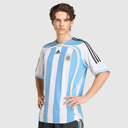 Camisa Seleção Argentina Retrô 2006 Azul e Branca- Adidas