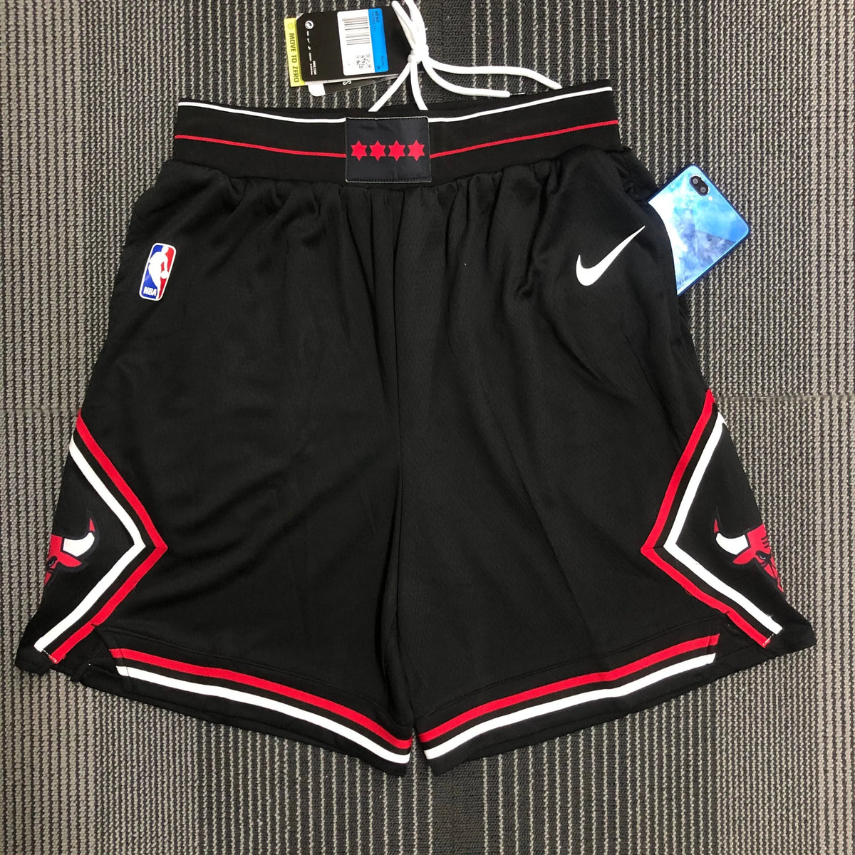 Short Chicago Bulls Statement Edition