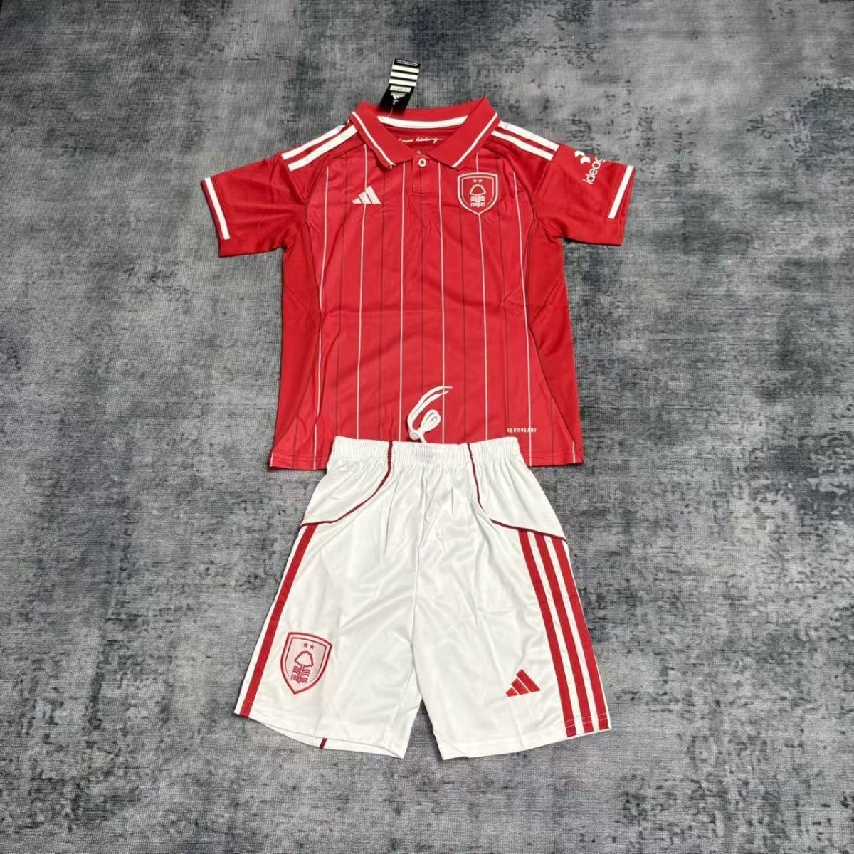 Conjunto Infantil Nottingham Forest 2025/26
