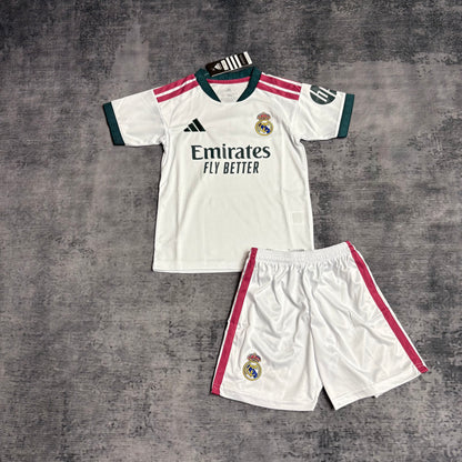 Conjunto Infantil Real Madrid 2026/27