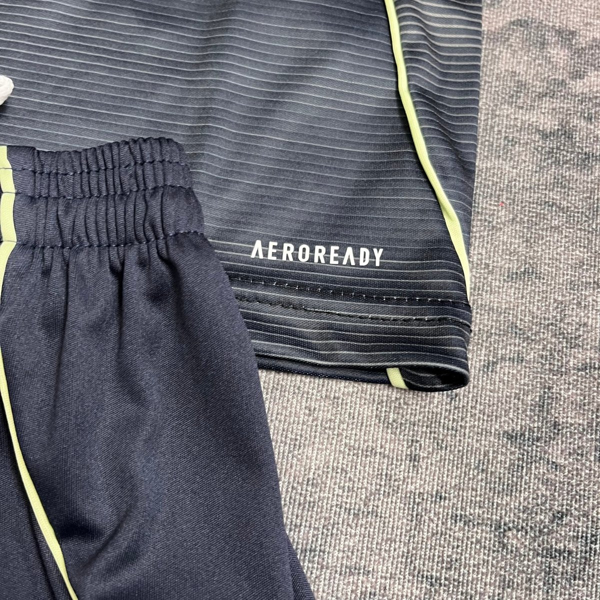 Conjunto Infantil Real Madrid 2025/26