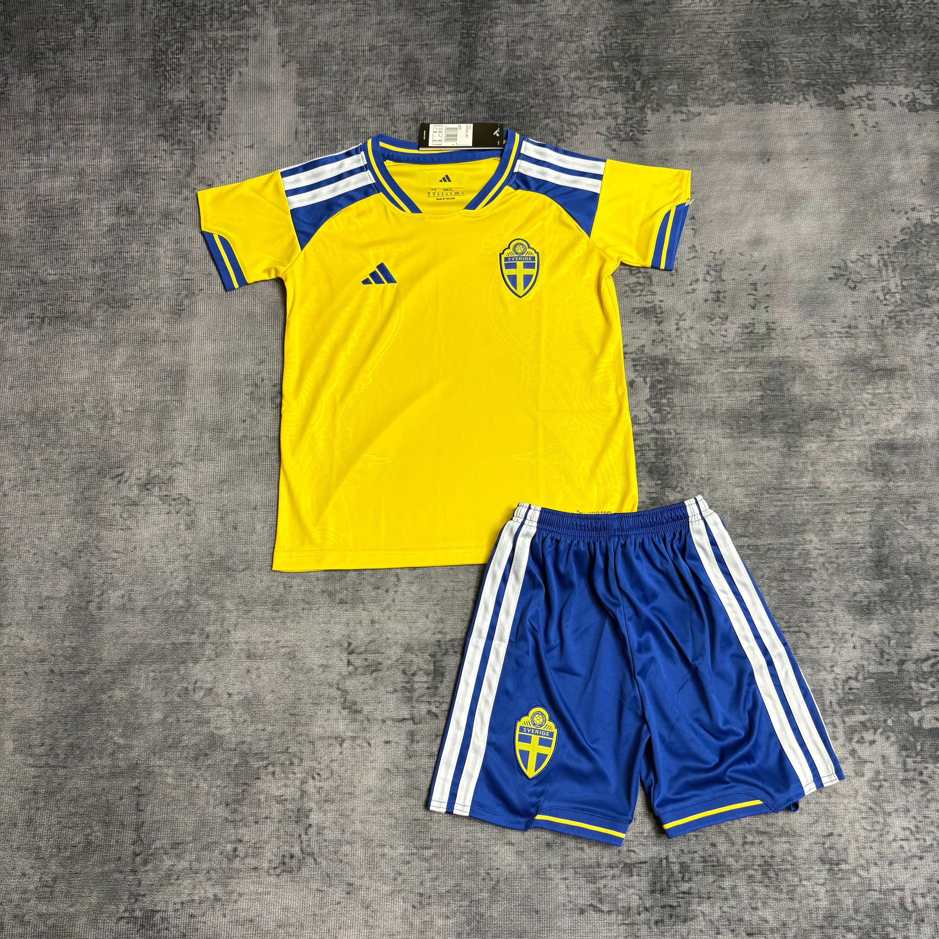 Conjunto Infantil Suecia 2026/27
