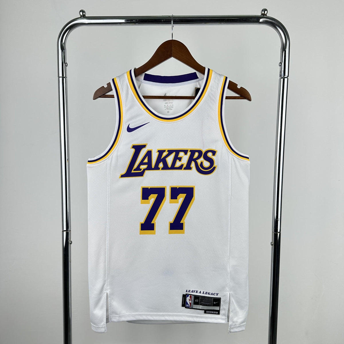 Regata NBA Los Angeles Lakers Association Edition Luka Dončić Masculina