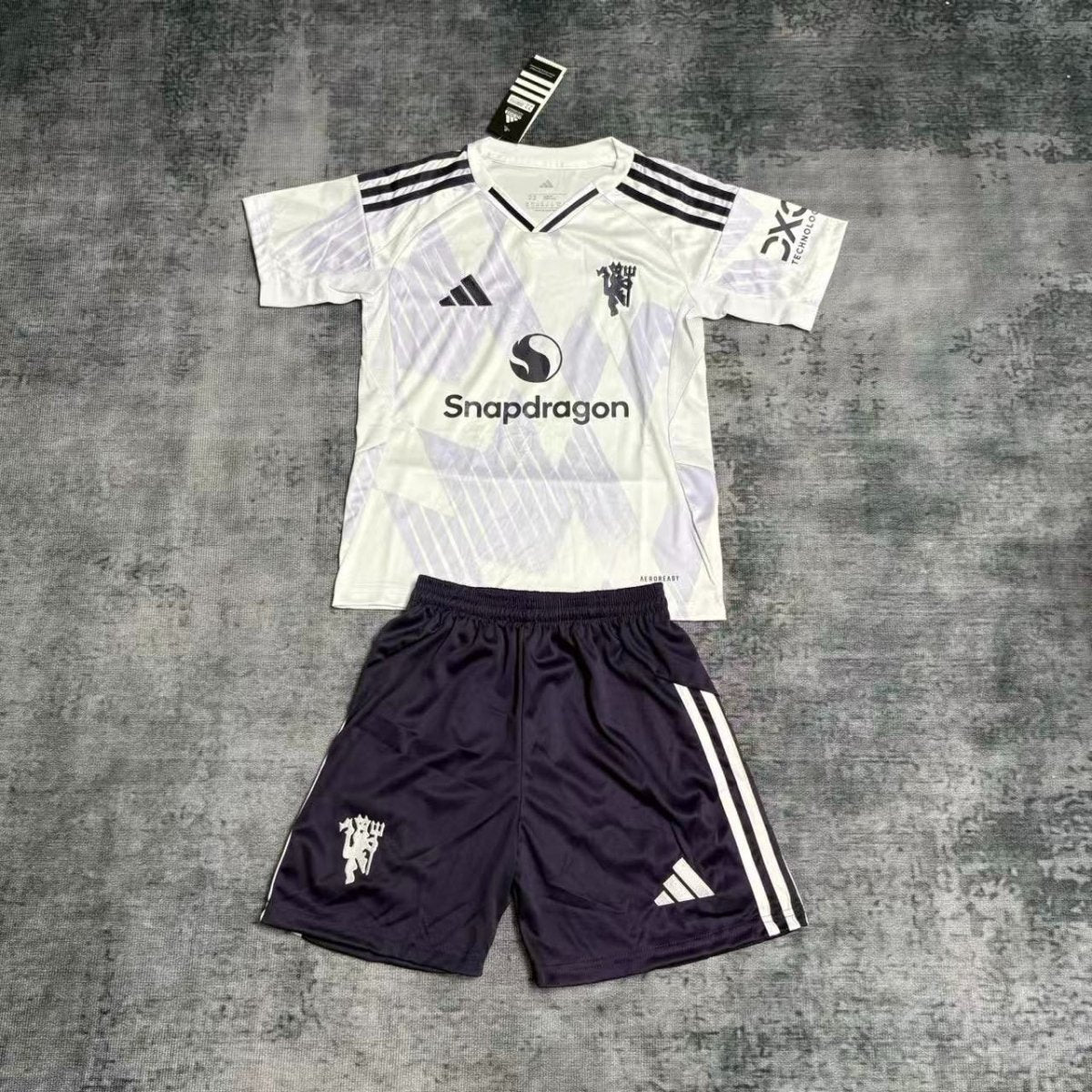Conjunto Infantil Manchester United 2025/26 – DA Sports Oficial