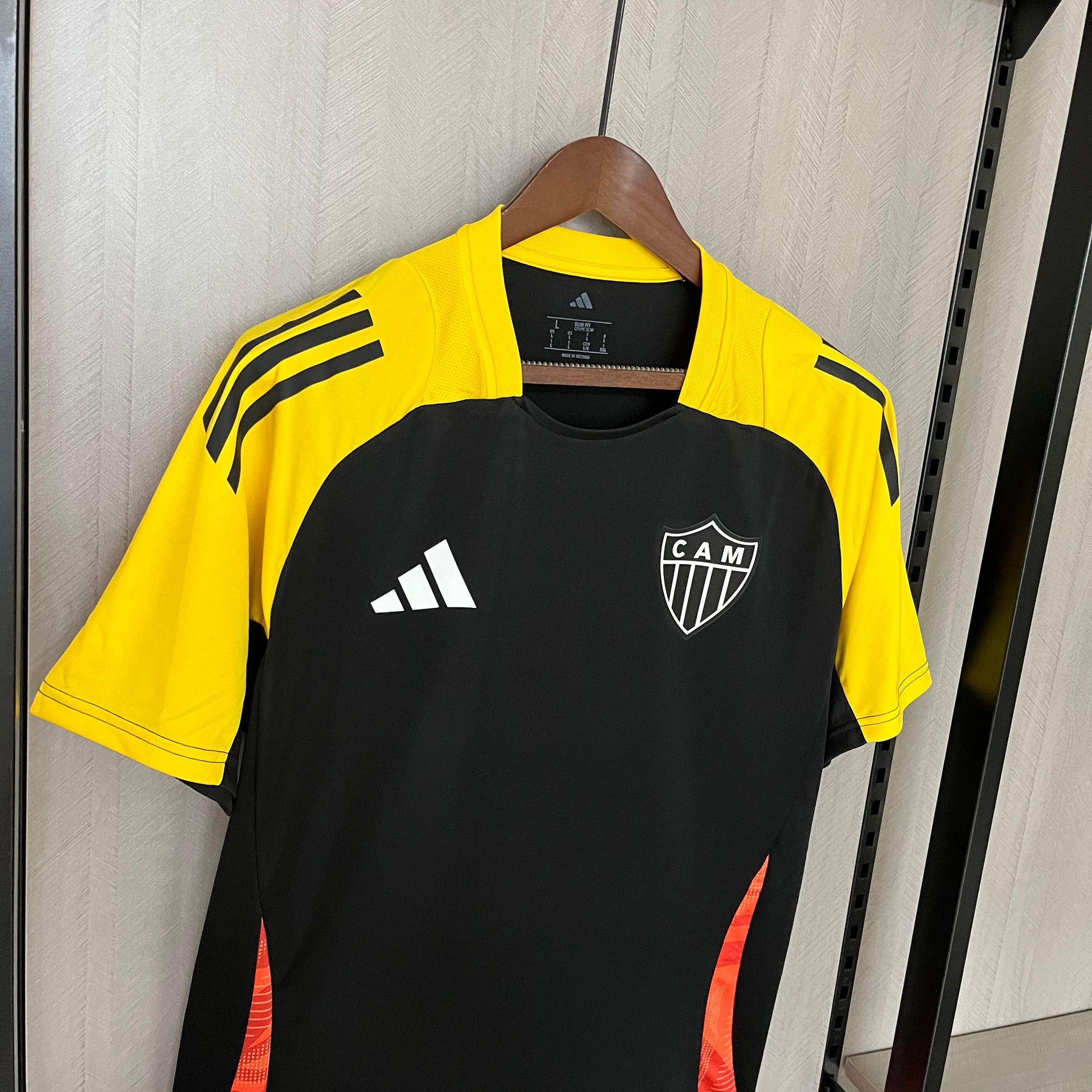 Camisa Treino Atlético Mineiro Tiro 24