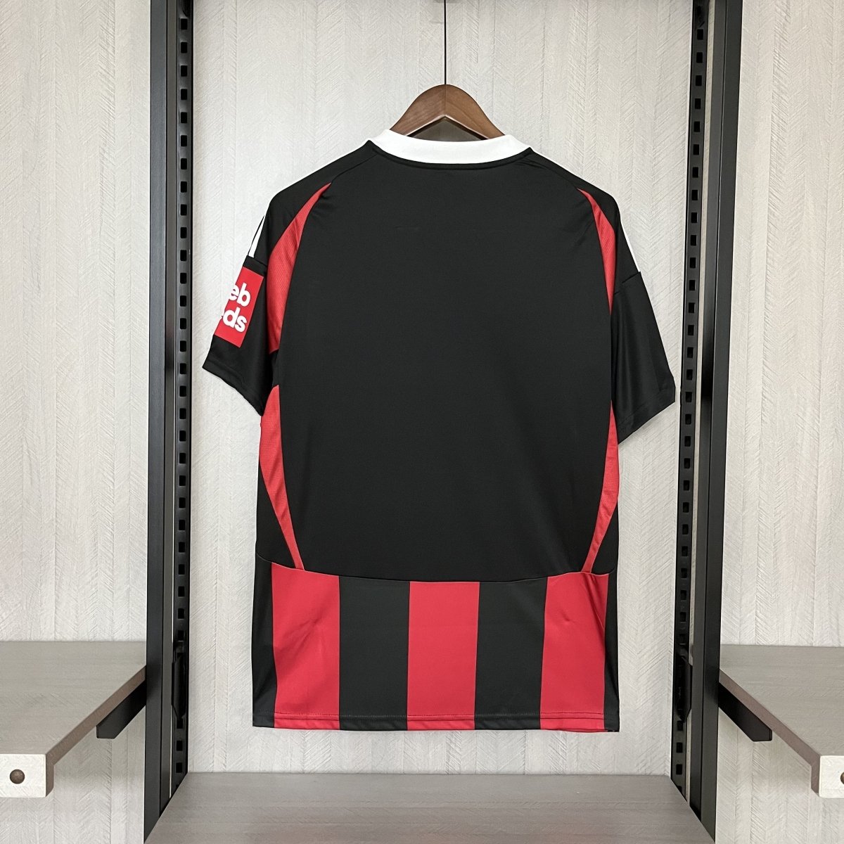 Camisa Fullham lI 24/25 Adidas - Preta e Vermelha