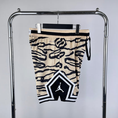 Short Jordan Dri-FIT Diamond Amarelo/Preto