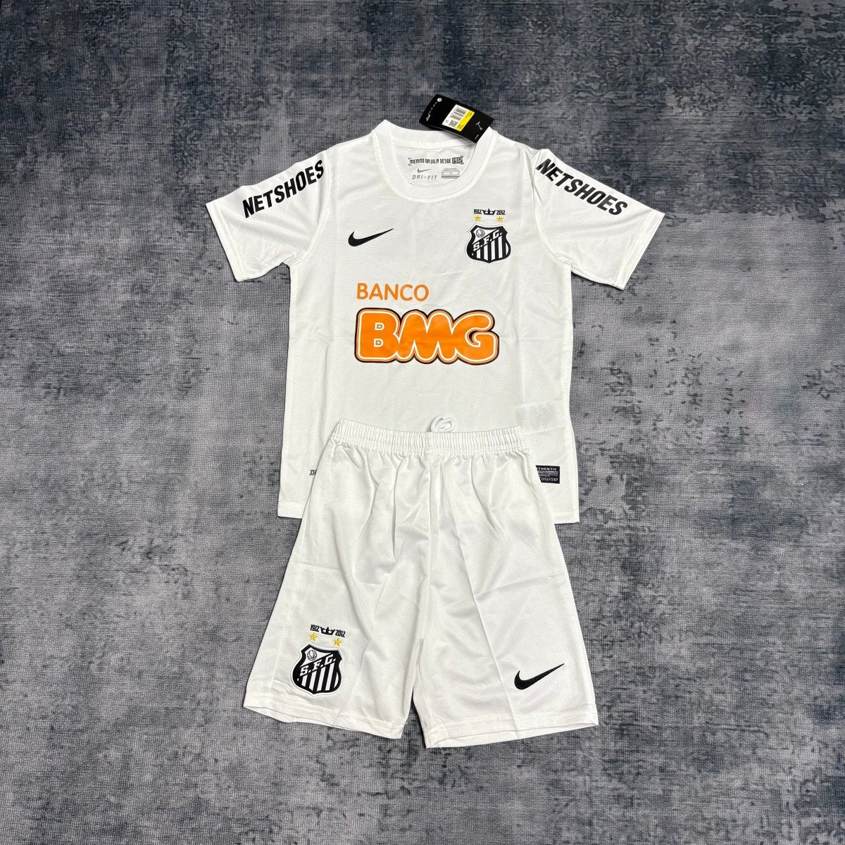 Conjunto Infantil Santos 2012