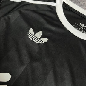 Conjunto Infantil Liverpool 2025/26