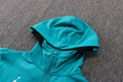 Conjunto Nike NBA Therma Flex Charlotte Hornets 21/22