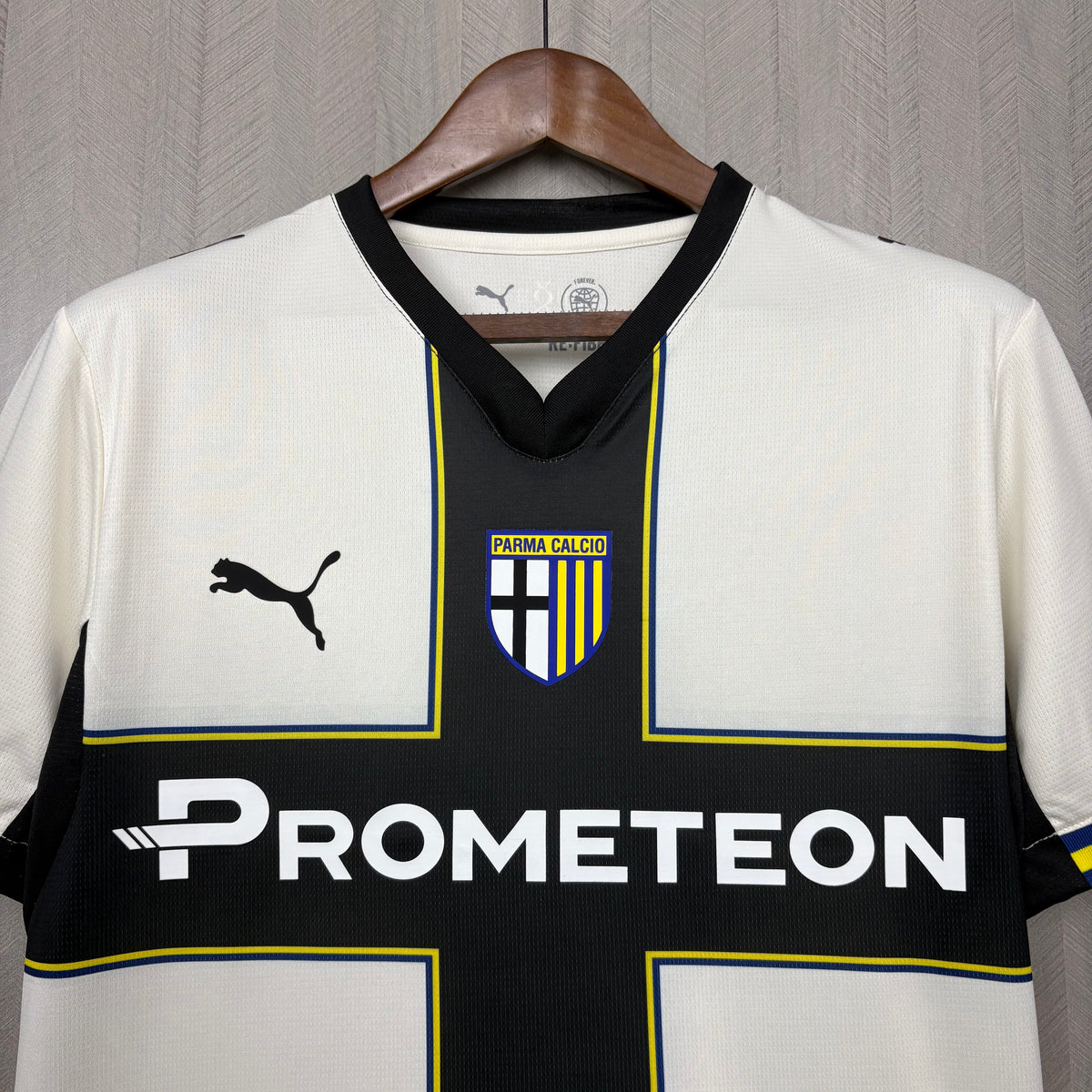 Camisa do Parma Home 2026/27 Torcedor