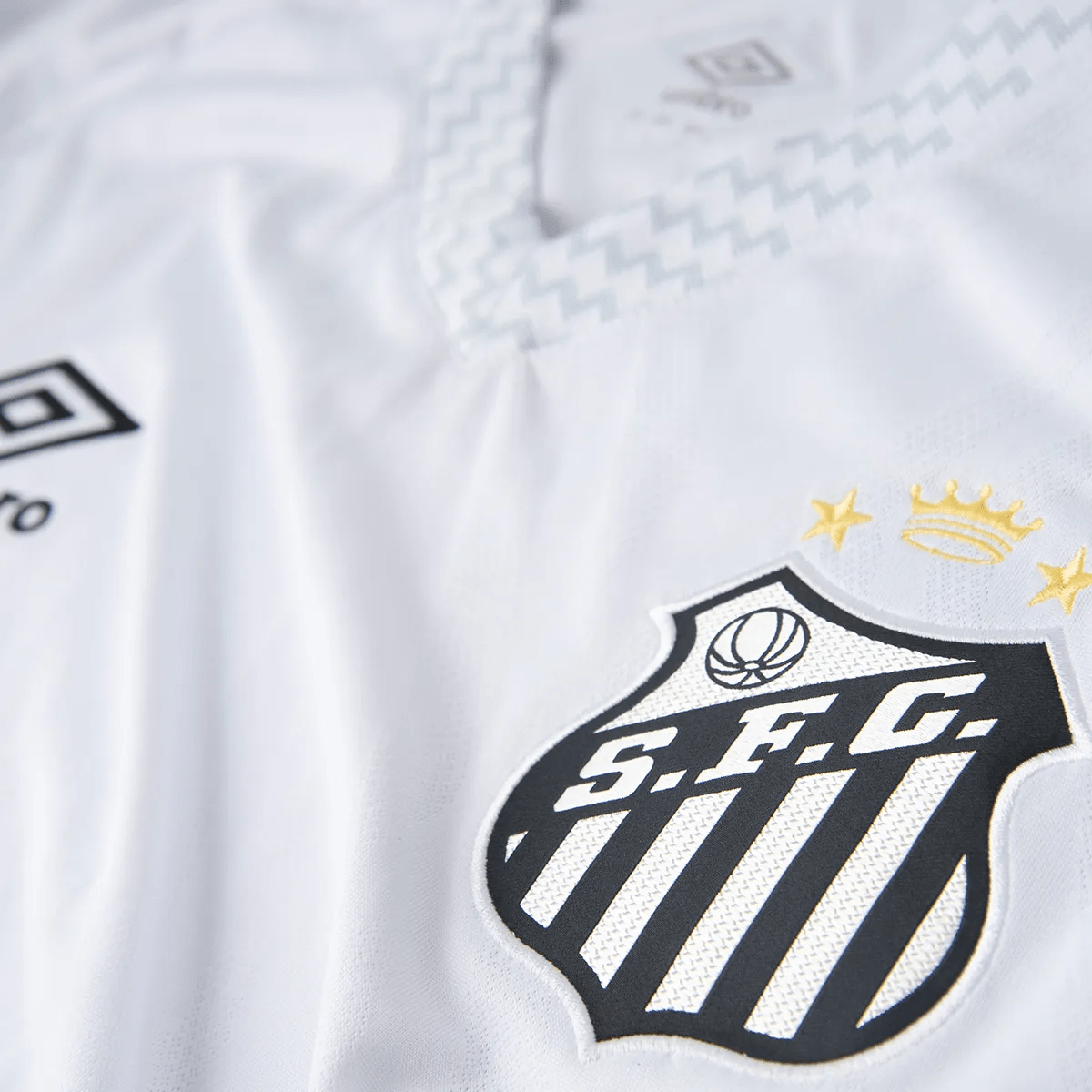 Camisa do Santos I 25/26 Torcedor Branca (NEYMAR JR 10 Incluso) - DA Sports Oficial
