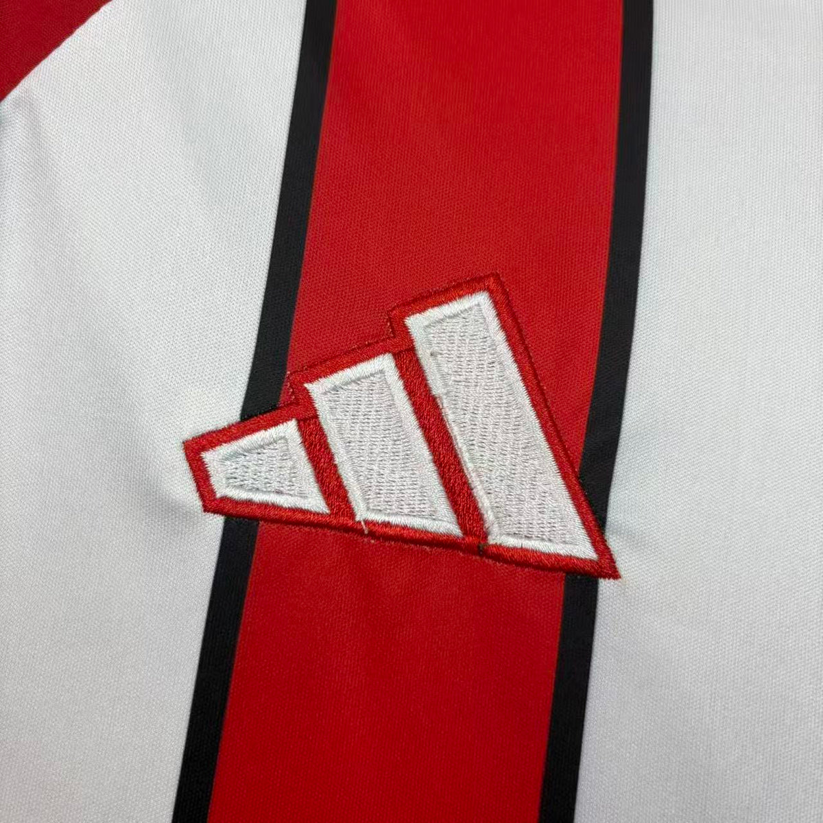 Camisa do Sheffield United Home 2026/27 Torcedor