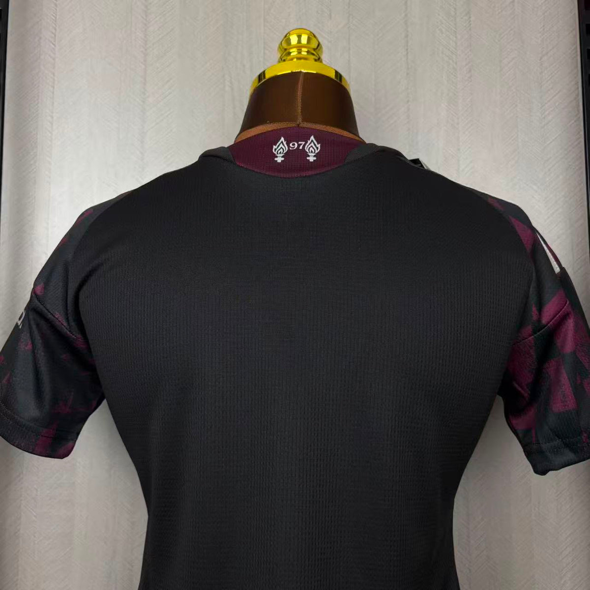 Camisa Feminina do Liverpool Third 2026/27 Torcedor