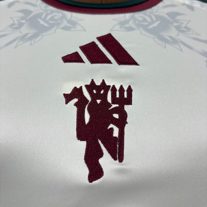 Camisa Feminina do Manchester United Third 2026/27 Torcedor