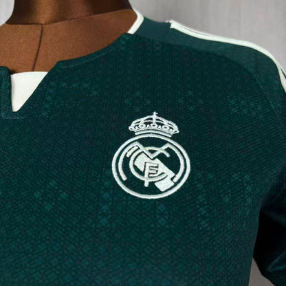 Camisa Feminina do Real Madrid Away 2026/27 Torcedor