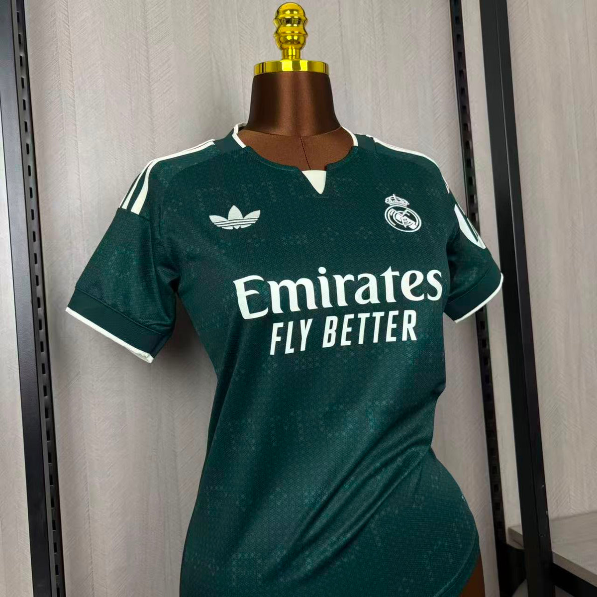 Camisa Feminina do Real Madrid Away 2026/27 Torcedor