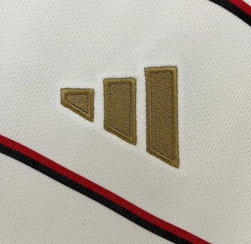 Camisa Flamengo II 23/24 s/n° Torcedor Adidas Masculina - Branca com detalhes em Dourado - DA Sports Oficial