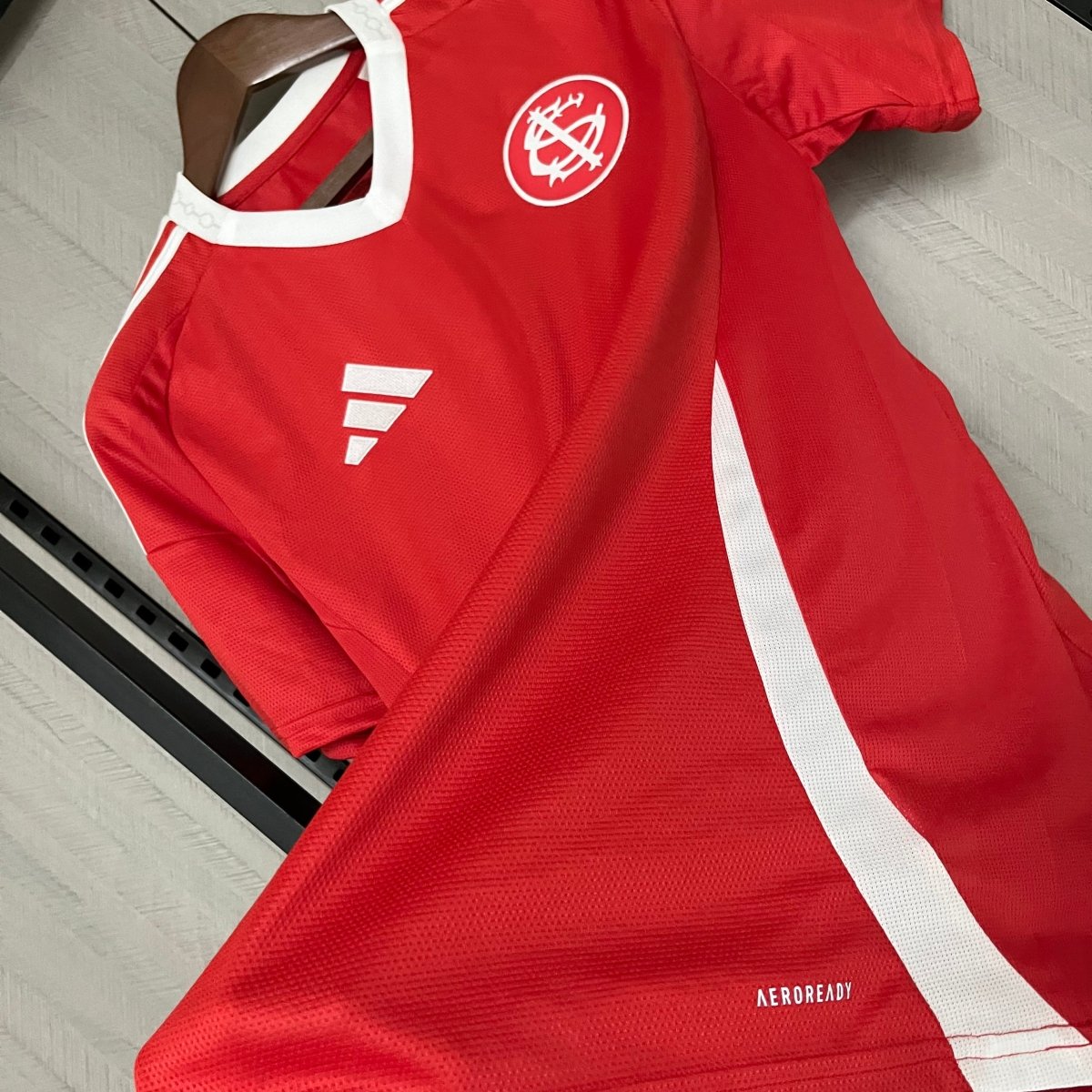 Camisa Internacional I 25/26 s/n Torcedor Adidas Masculina - Vermelho - DA Sports Oficial