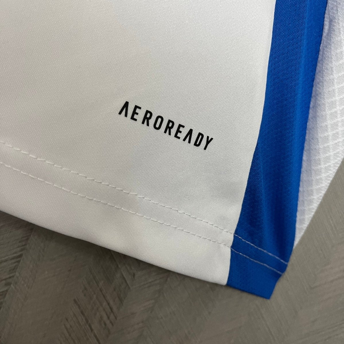 Camisa Leeds United I 24/25 - Branca - DA Sports Oficial