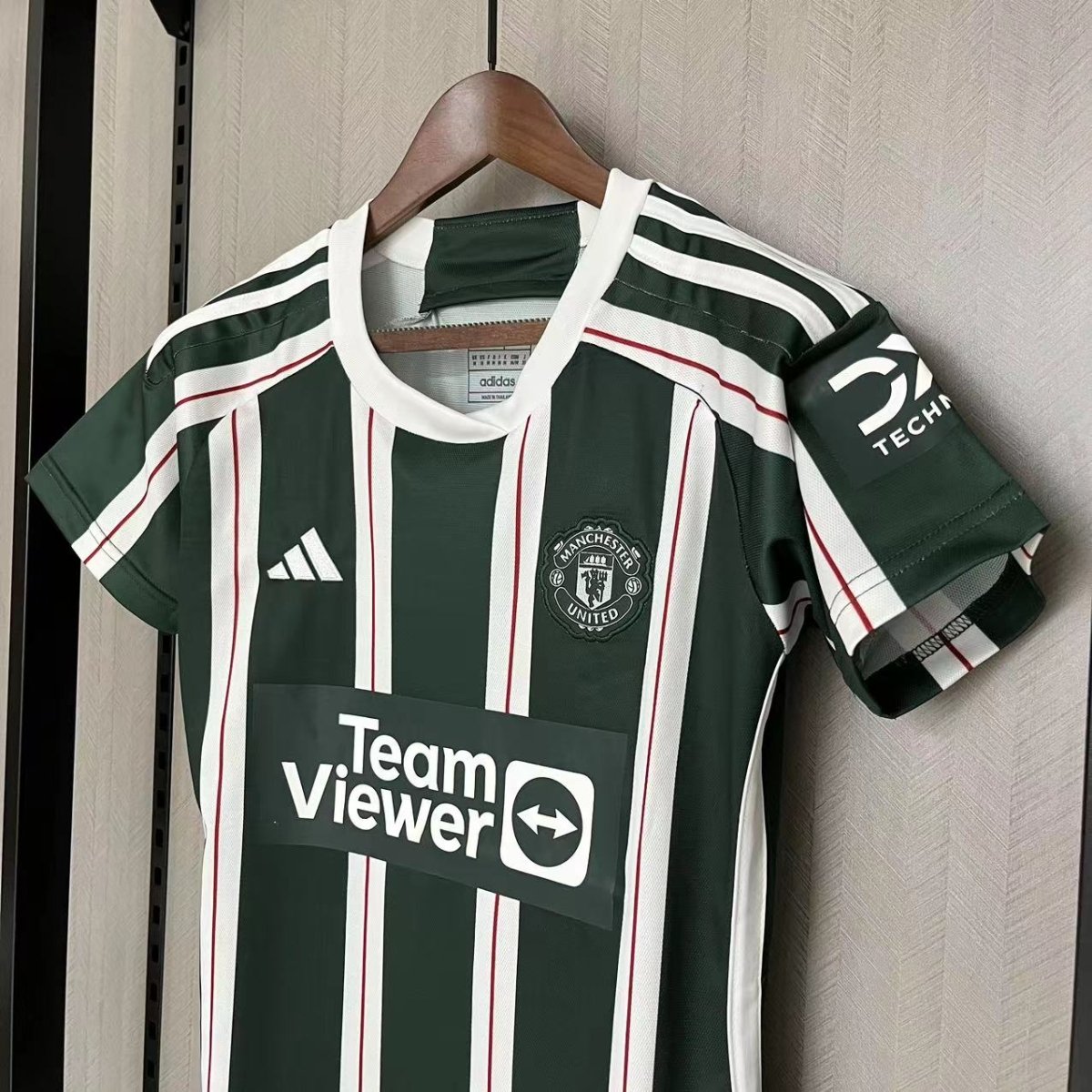 Camisa Manchester United Away 23/24 - (Feminina) - DA Sports Oficial