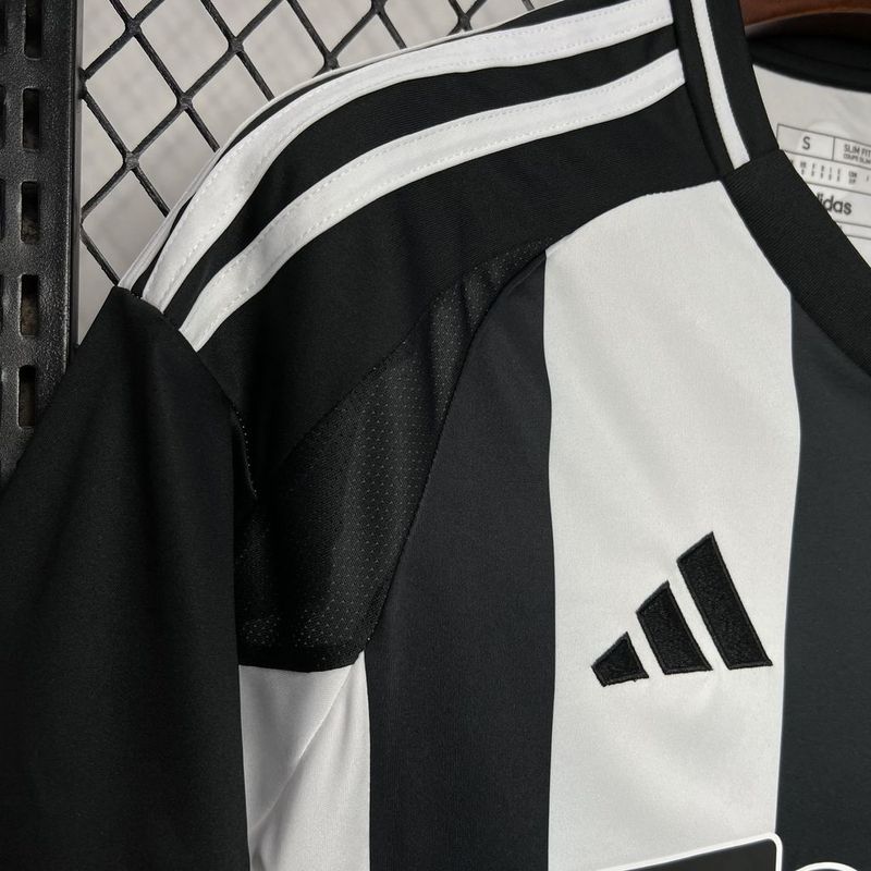 Camisa Newcastle United I 24/25 Branca e Preta - DA Sports Oficial