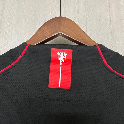 Camisa Retrô Away II do Manchester United 2007 Preta - Manga Longa - DA Sports Oficial