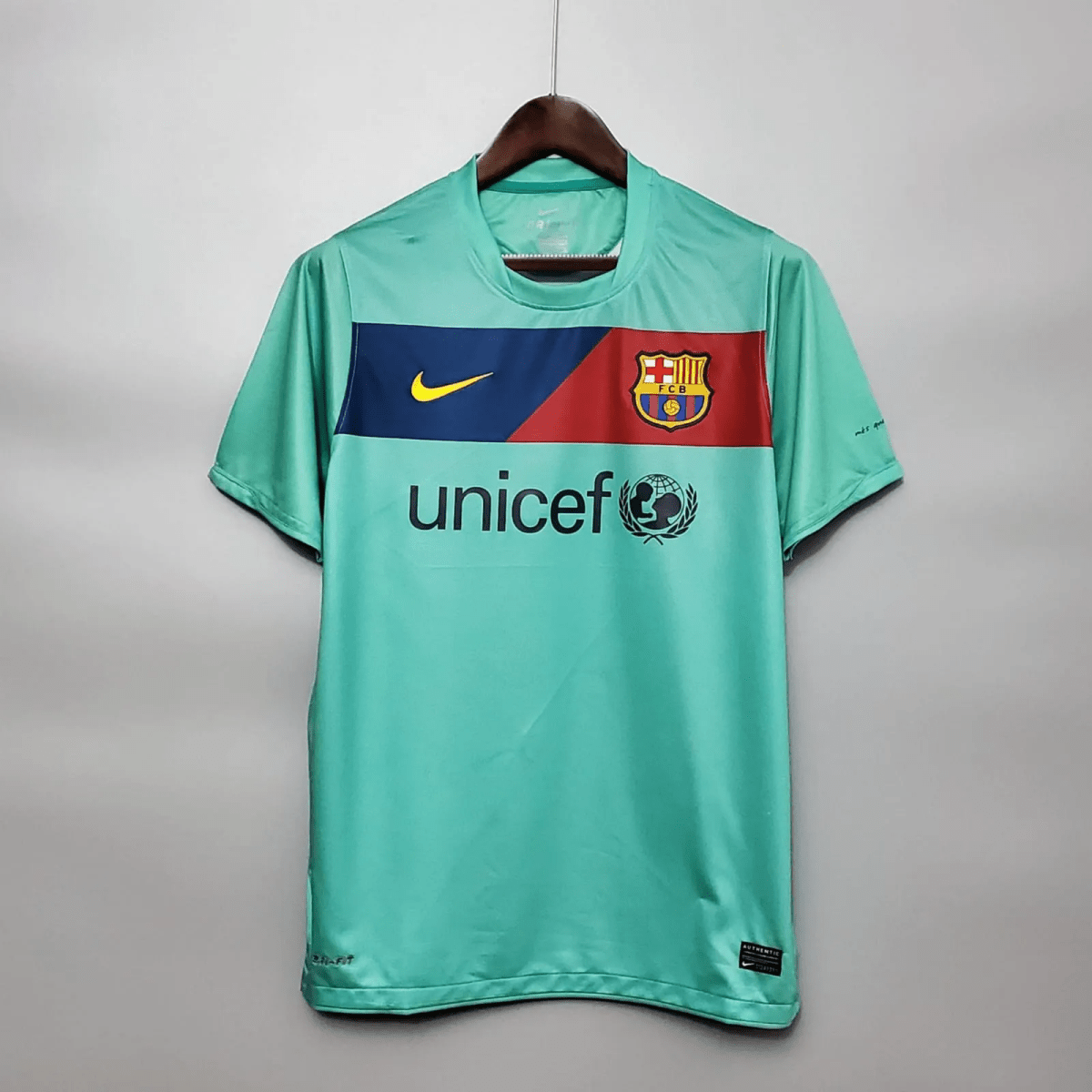 Camisa Retrô Barcelona Away 2010/11 Azul - DA Sports Oficial