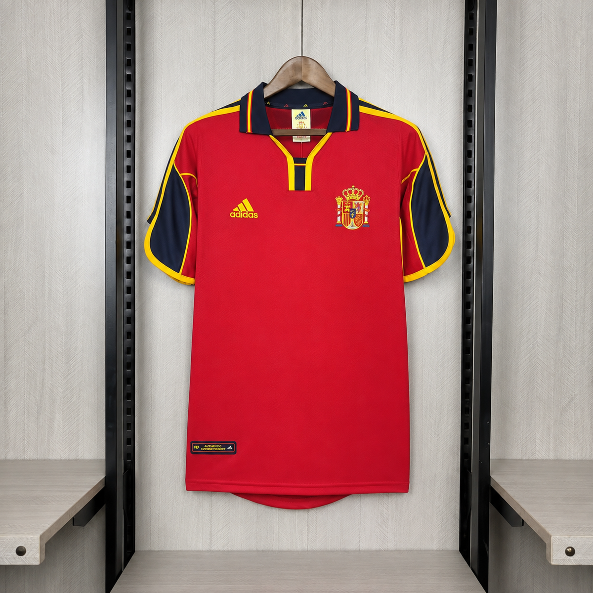 Camisa Retrô da Espanha Home 2000 Torcedor
