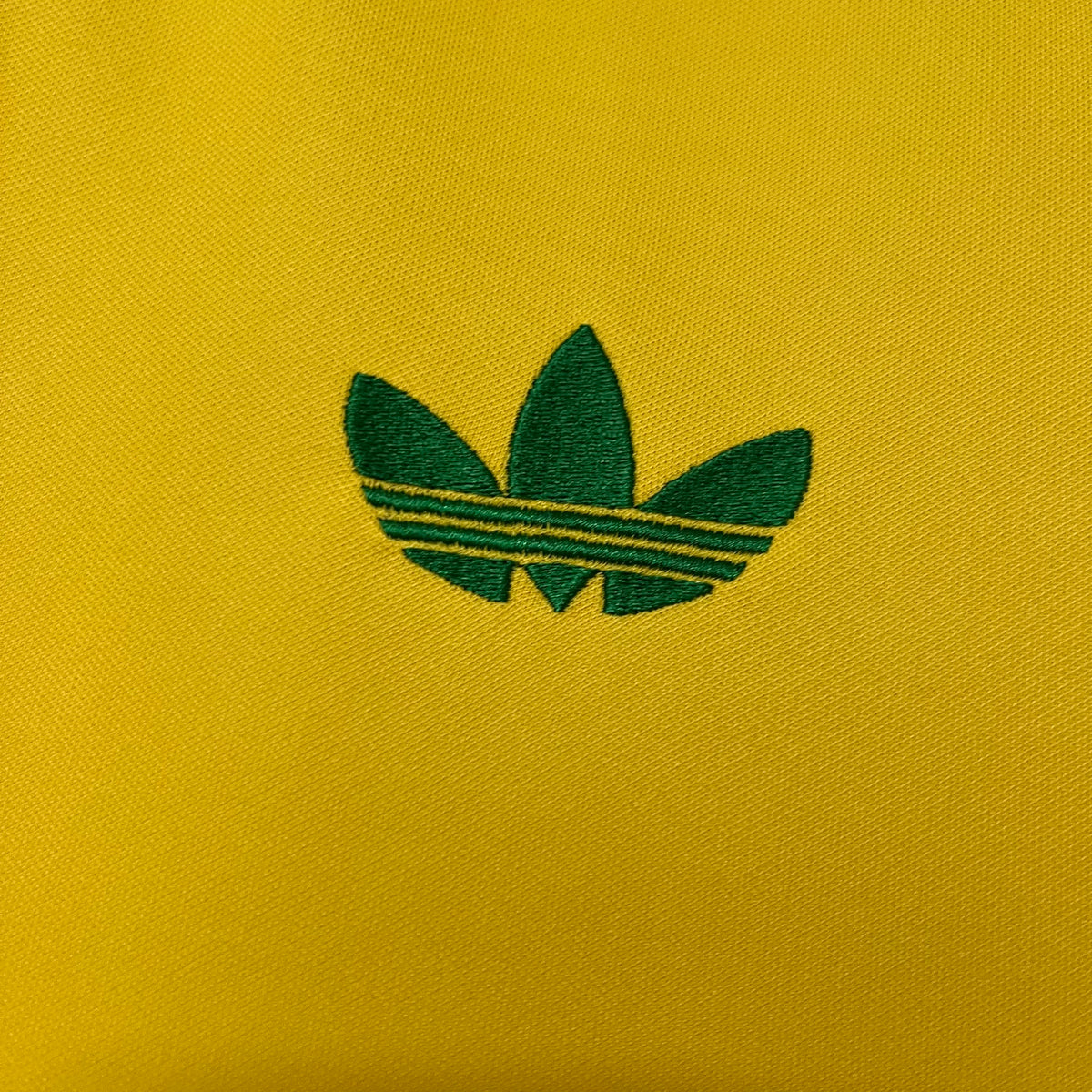 Camisa Retrô da Seleção Brasileira Home 1977 Torcedor