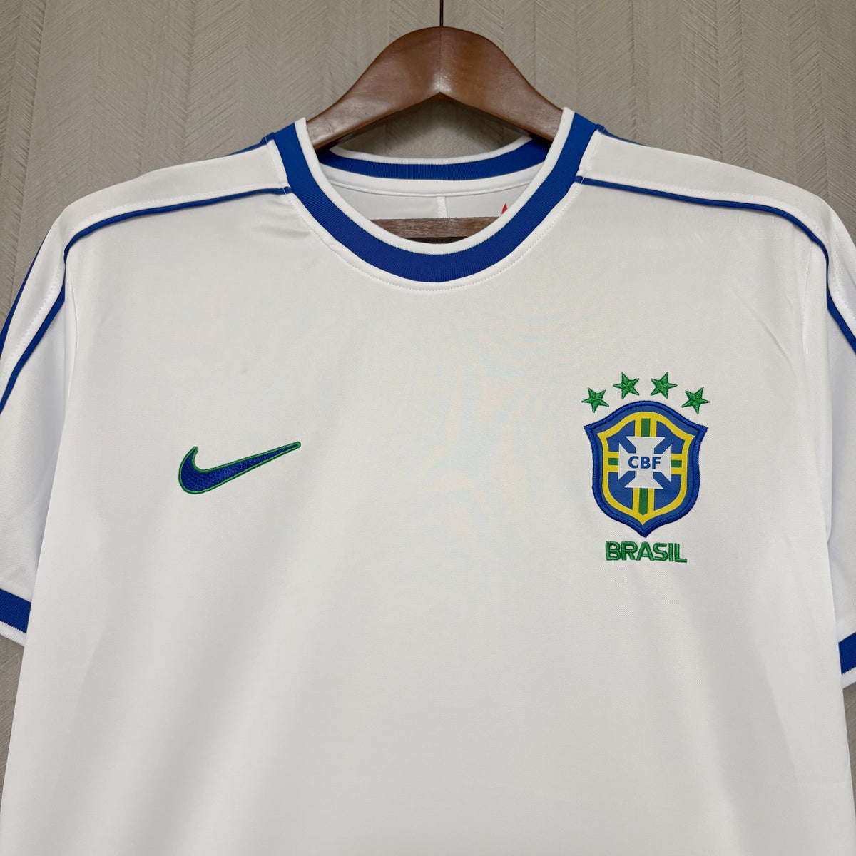 Camisa Retrô da Seleção Brasileira Home 1998 Torcedor