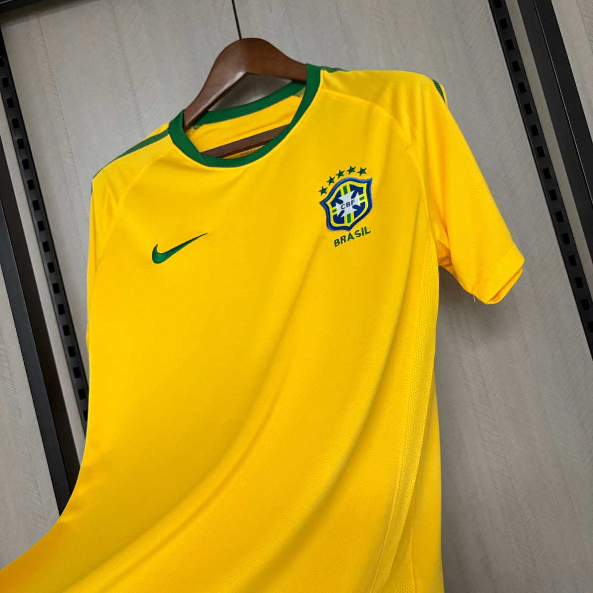 Camisa Retrô da Seleção Brasileira Home 2010 Torcedor