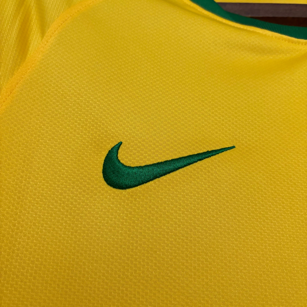 Camisa Retrô da Seleção Brasileira Home 2010 Torcedor