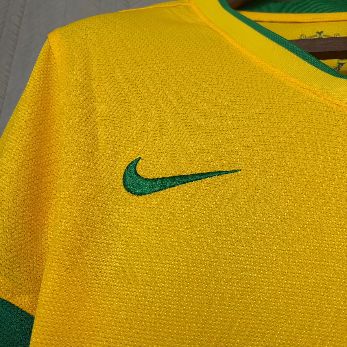 Camisa Retrô da Seleção Brasileira Home 2012 Torcedor
