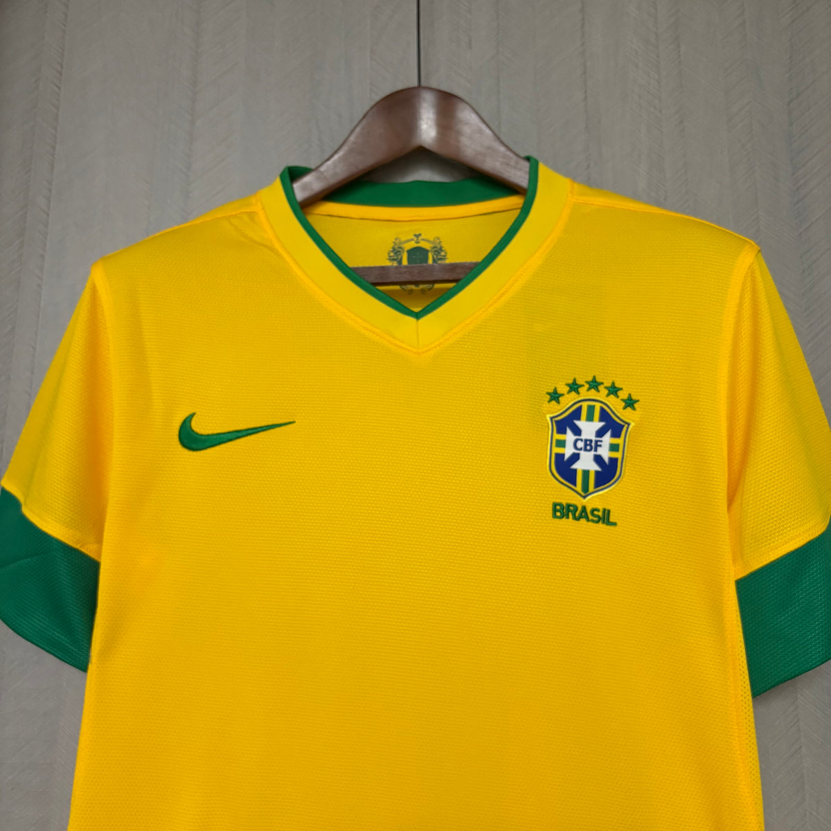 Camisa Retrô da Seleção Brasileira Home 2012 Torcedor