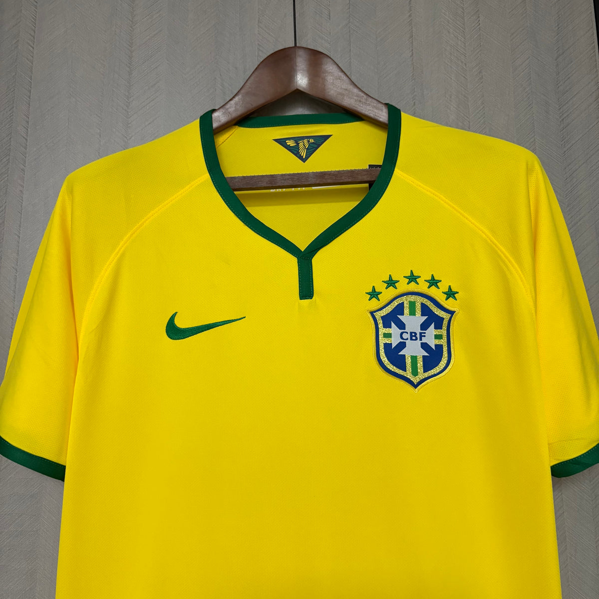 Camisa Retrô da Seleção Brasileira Home 2014 Torcedor