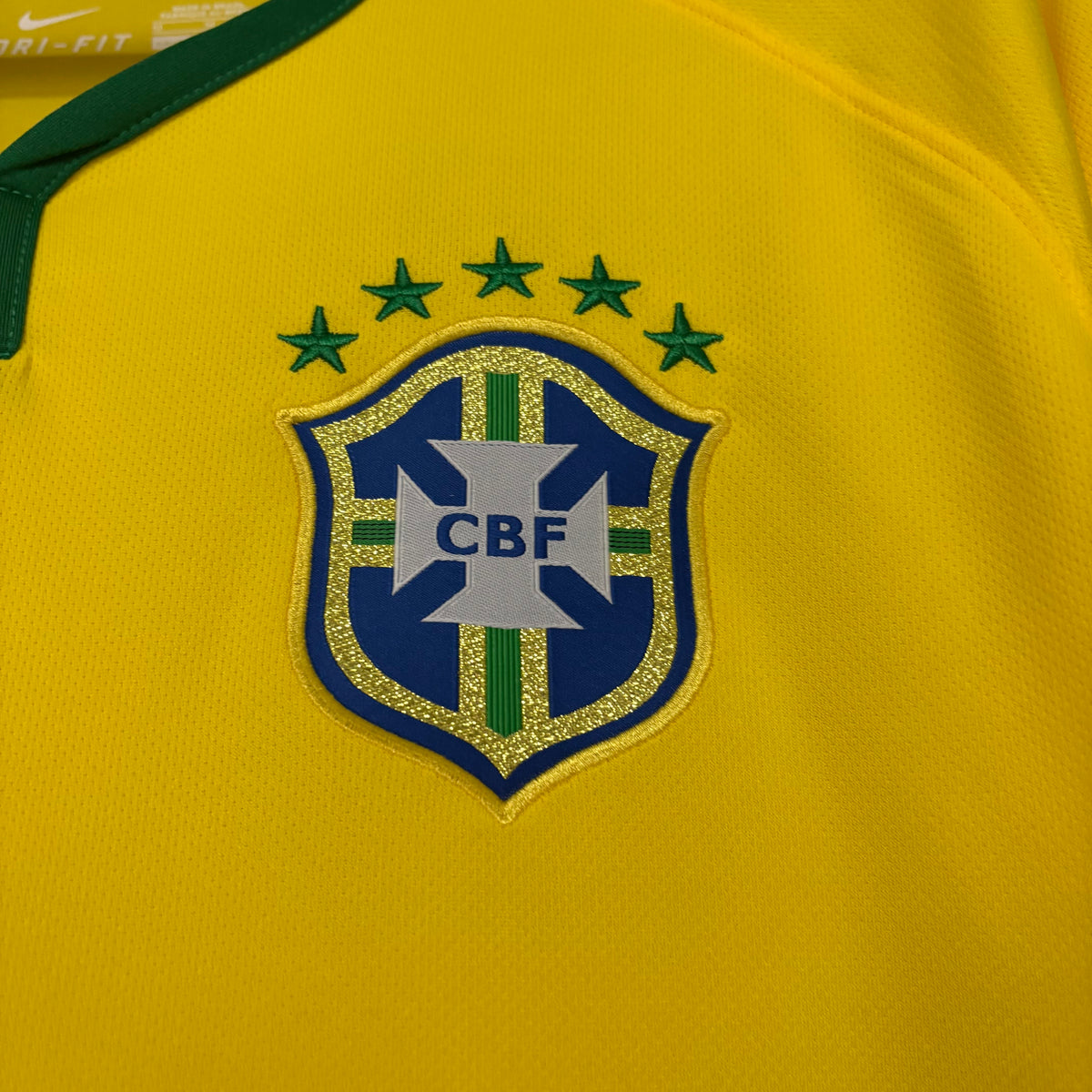 Camisa Retrô da Seleção Brasileira Home 2014 Torcedor