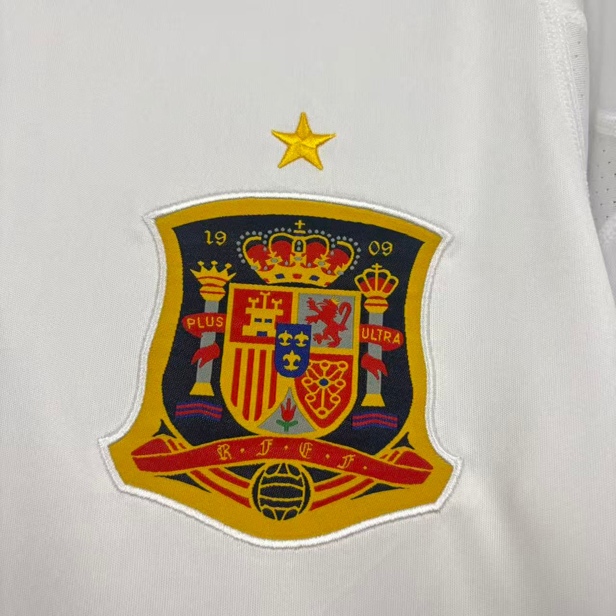 Camisa Retrô da Seleção Espanhola Away 2011/12 Torcedor