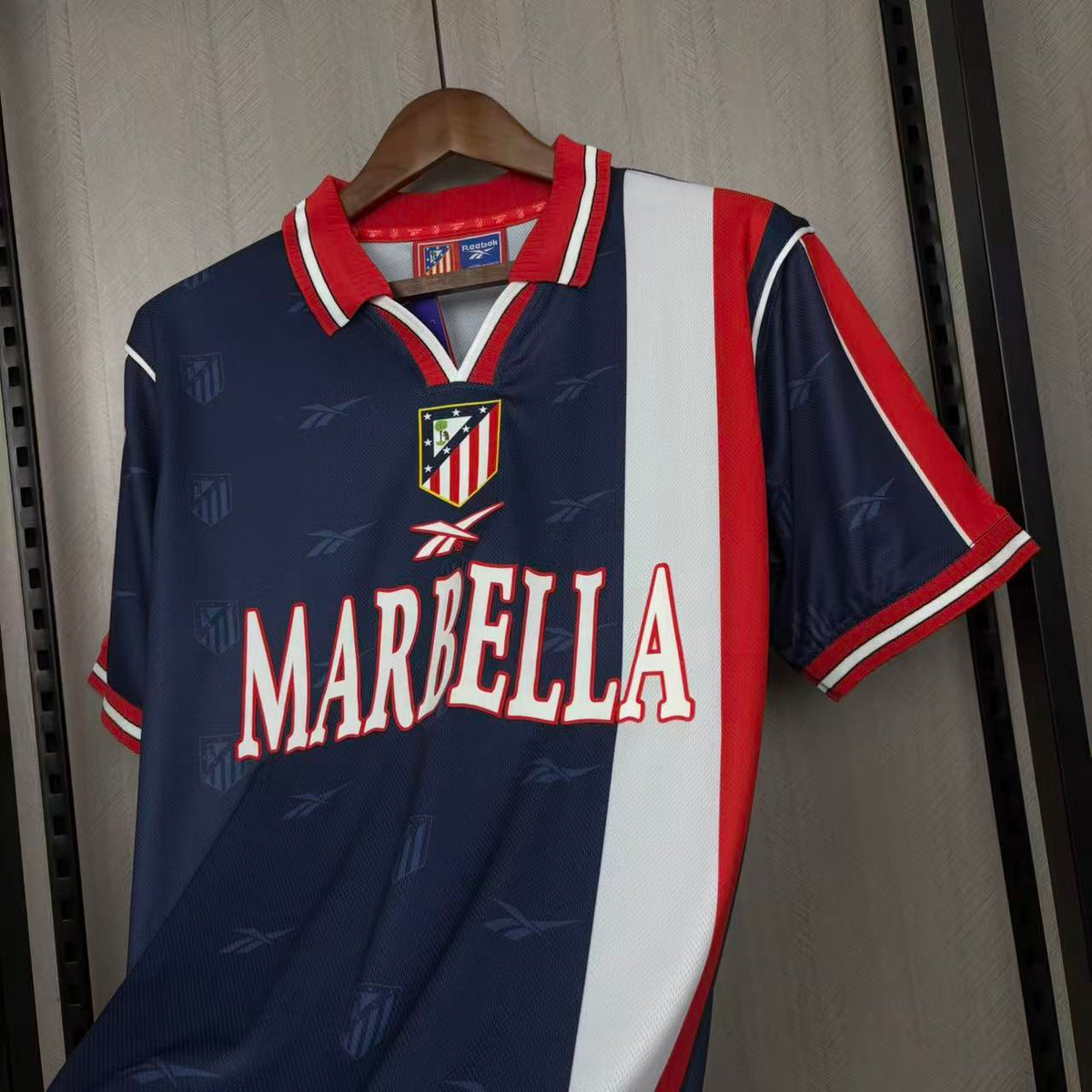 Camisa Retrô do Atlético de Madrid Away 1998/99 Torcedor